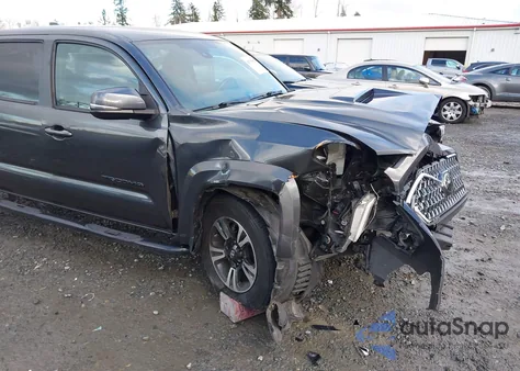 2019 Toyota Tacoma Trd Sport z USA, uszkodzony, nr VIN 3TMCZ5AN2KM256361